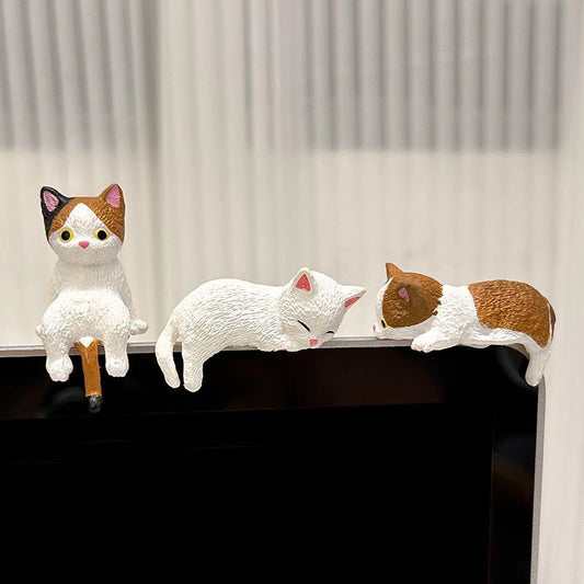 4PCS Cartoon Cats Miniature Figurines Resin Craft Figures Computer Monitor Desktop Decoration Car Interior Fish Tank Ornaments