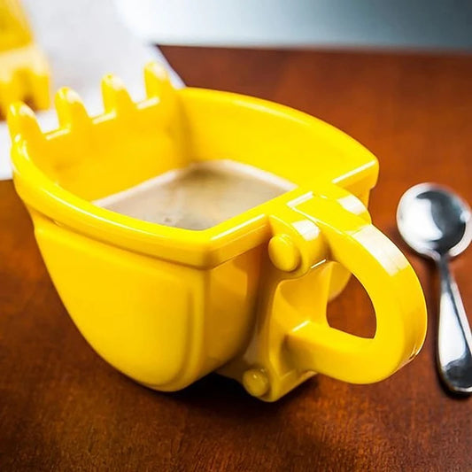 3D Excavator Bucket Coffee Mug with Shovel Spoon – Creative Construction-Themed Cup