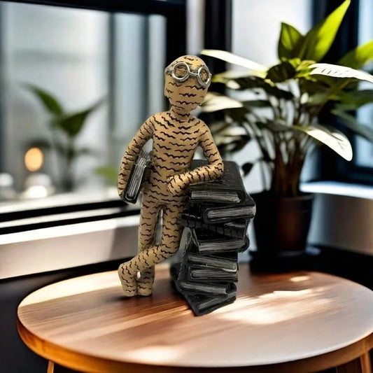Luxurious Modern Reader Statues Handmade Abstract Art Reading Station Decorations Resin Reader-Themed Figurine Gifts